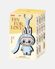 LABUBU THE MONSTERS PIN FOR LOVE A-M 100% AUTENTIC